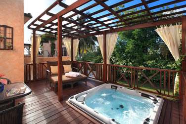 La Junior Suite Jardin (avec bain � remous)