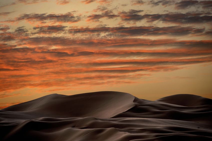 coucher de soleil dans le dsert de liwa  abu dhabi