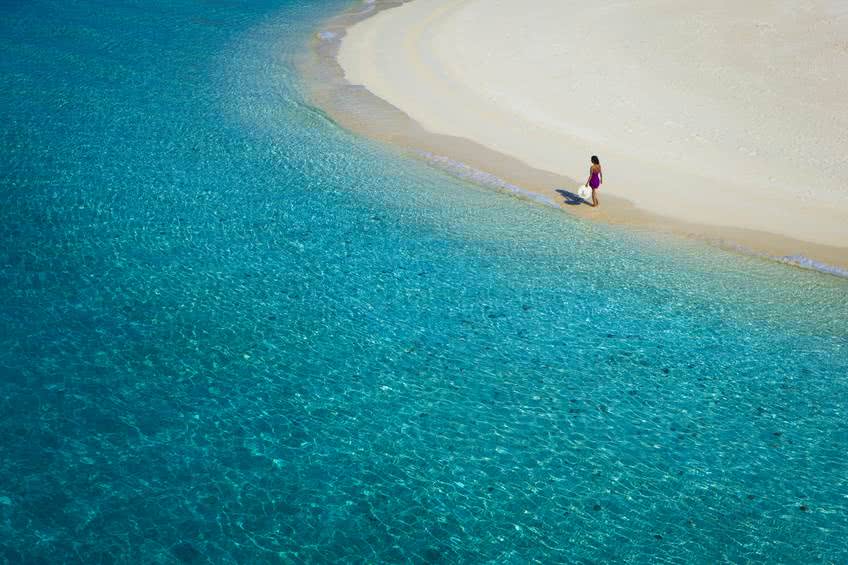 plage paradisiaque sable blanc maldives