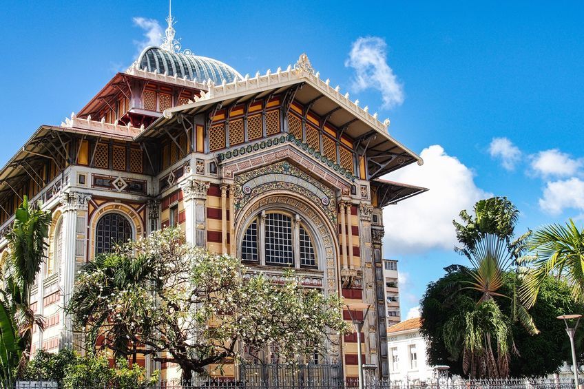 bibliotheque  fort de france martinique