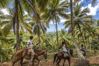 En cheval jusqu' la cascade El Limon