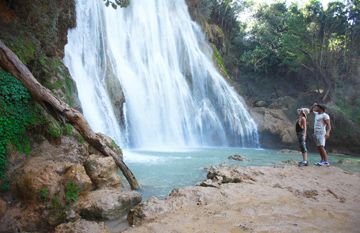 Randonne vers la cascade El Limon