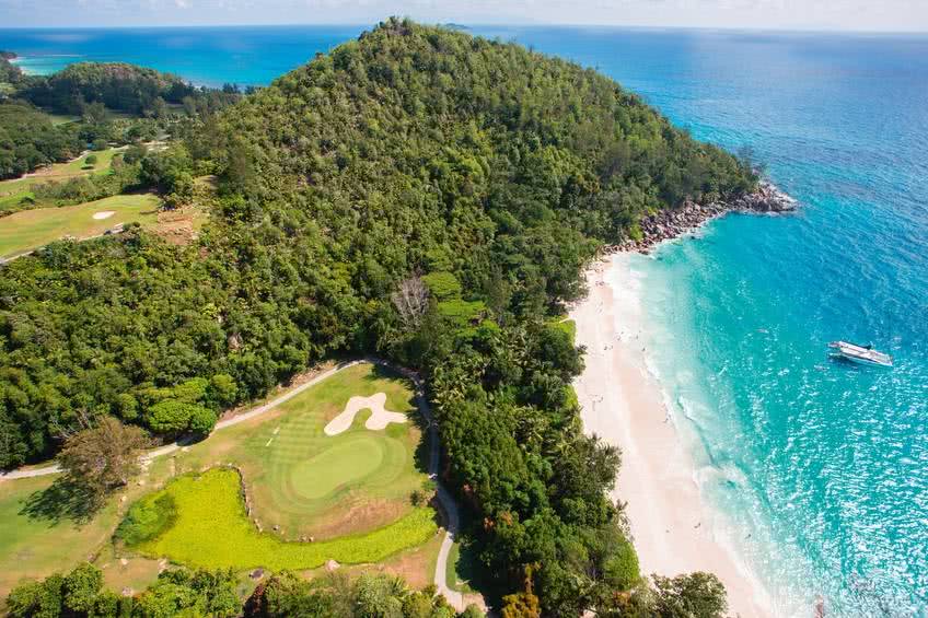 golf lemuria seychelles