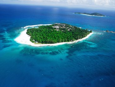 vue du ciel sur Cousine Island