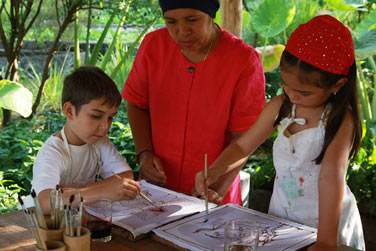 Activits manuelles comme la peinture ou le dessin...
