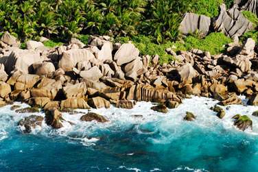 Votre priple se continuera sur l'ile de La Digue ...