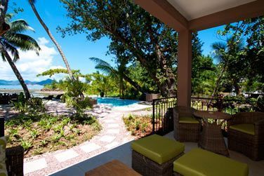 A La Digue, vous sjournerez  l'htel Le Repaire