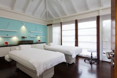 Les massages au spa Clarins sont fantastiques ! Testez-le !