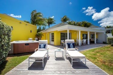 Le spa sur la terrasse de la suite Pelican