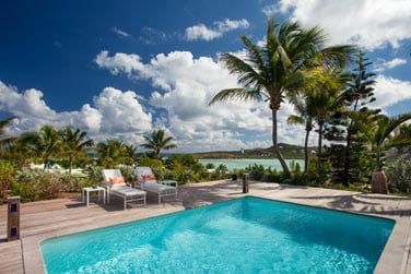 Piscine de la chambre vue Baie Marigot Piscine