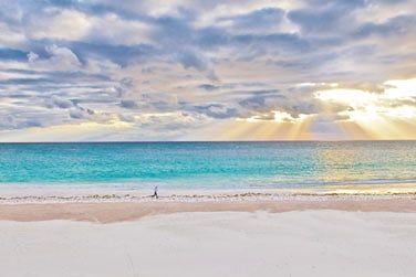 La plage est reconnue comme l'une des plus belles au monde