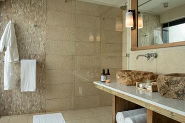 Salle de bain chambre suprieure du Tekoma Rodrigues