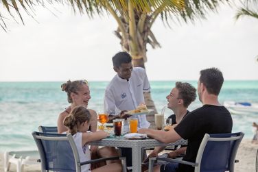 photo Meeru Maldives Resort Island Maldives