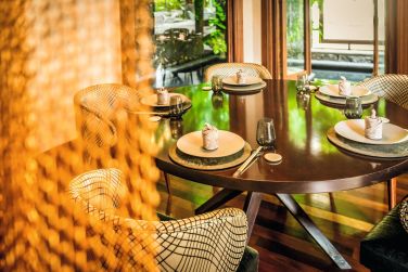 A.Issock  Beachcomber Resorts & Hotels