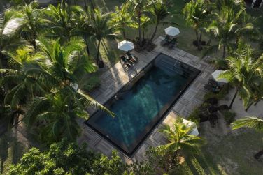 Eric Lee  Beachcomber Resorts & Hotels