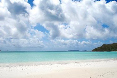 Il est situ sur une trs belle plage de la Cte d'Or