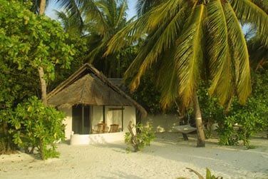 L'htel Rihiveli dispose de seulement 48 bungalows