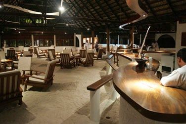 Dgustez d'excellents cocktails au bar