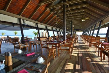 photo LUX* South Ari Atoll Resort & Villas Maldives