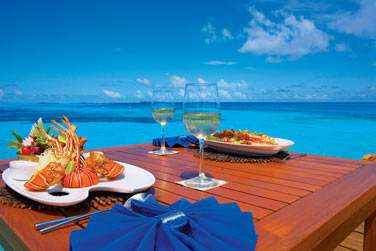 Djeuner de fruits de mer avec l'ocan  perte de vue... Un moment idyllique !