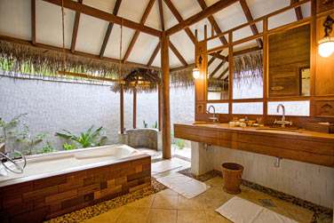 Beach Villa (salle de bain avec douche extrieure)