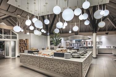 Le restaurant 'La Cuisine' est le restaurant principal de l'htel