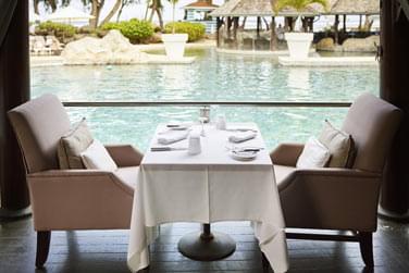 Le restant Orangine offre une belle vue sur la piscine