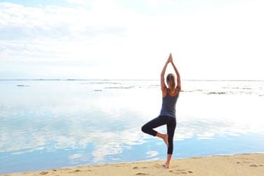 Possibilit de pratiquer le yoga sur la plage