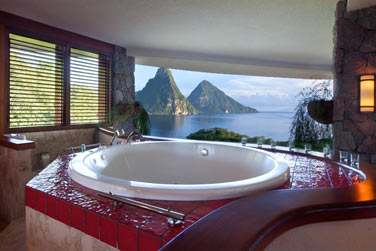 Depuis son jacuzzi ou depuis sa villa , on a toujours la mme vue fabuleuse