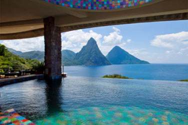 L'architecture atypique de l'htel Jade Mountain  Sainte Lucie