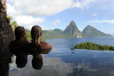 En amoureux face aux Pitons