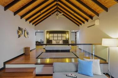 Voici la villa plage avec piscine