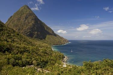 Belles randonnes et promenades sur les Pitons