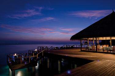 Rendez-vous au Restaurant Aqua pour dguster face  l'ocan fruits de mer et poissons frais