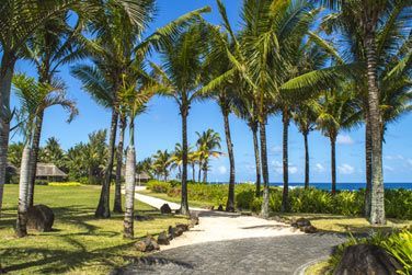 Luxueux havre de paix s'tendant sur un jardin tropical de 14 hectares