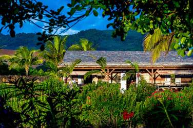 Dcouvrez le tout nouveau bar  rhum de l'htel Shanti Maurice Resort & Spa : le Rum Shed Bar & Grill Restaurant