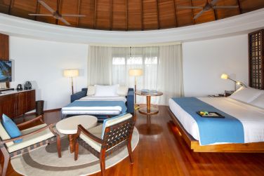 photo Constance Halaveli Maldives Maldives