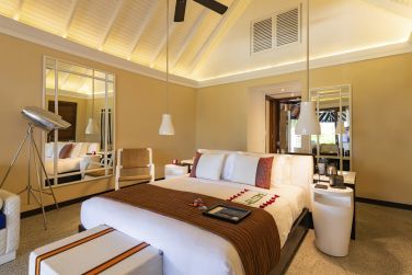 photo Constance Halaveli Maldives Maldives