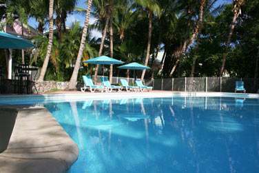 L'htel possde une piscine trs agrable