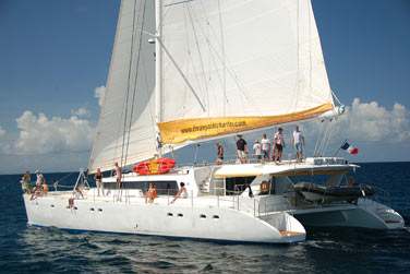 Le Catamaran Mojito 82'est extrmement spacieux et confortable