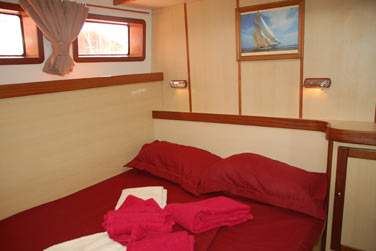 12 cabines doubles identiques et climatises parfaitement quipes