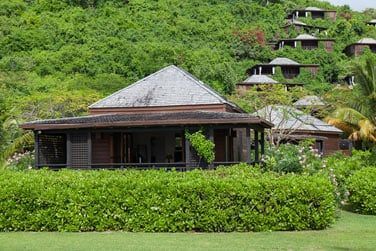 Vue extrieure des Suites Jardin