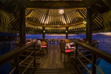 Au restaurant Gourmet, ambiance conviviale sur ce petit restaurant lot