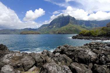 Aux Montagnes Luxuriantes ...