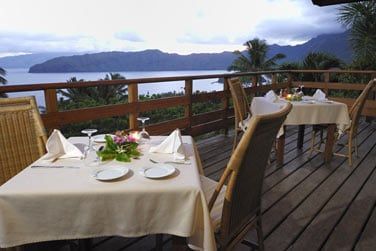 Ou un dlicieux repas, tout en profitant de cette superbe vue ...