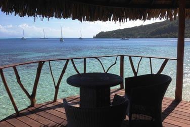 Avec une vue imprenable sur le lagon.