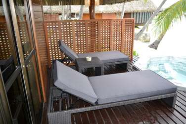 La petite terrasse vue sur le lagon