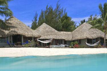 Vue extrieure de la Villa sur la plage