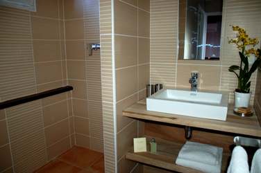 Salle de bain d'une villa