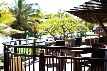 Le Baboon Bar surplombant la baie de Tamarin. La vue est exceptionnelle...